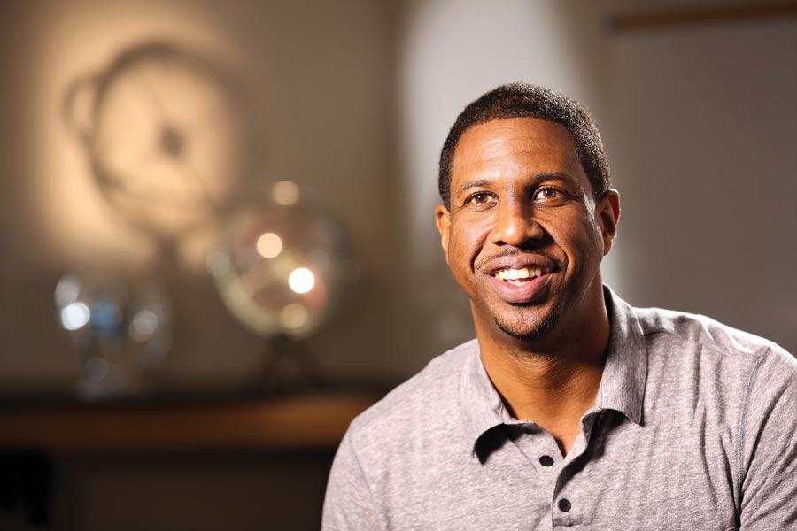 Hakeem Oluseyi. Photo by Így muködik a Világegyetem.