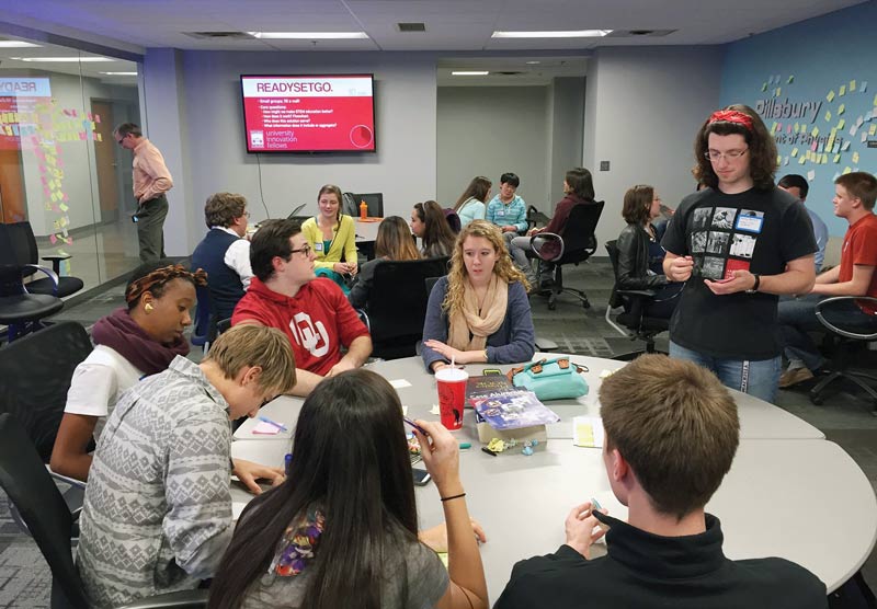 Attendees at the Zone 12 Meeting interview each other about their experiences. Photo courtesy of William Jewell College SPS chapter.